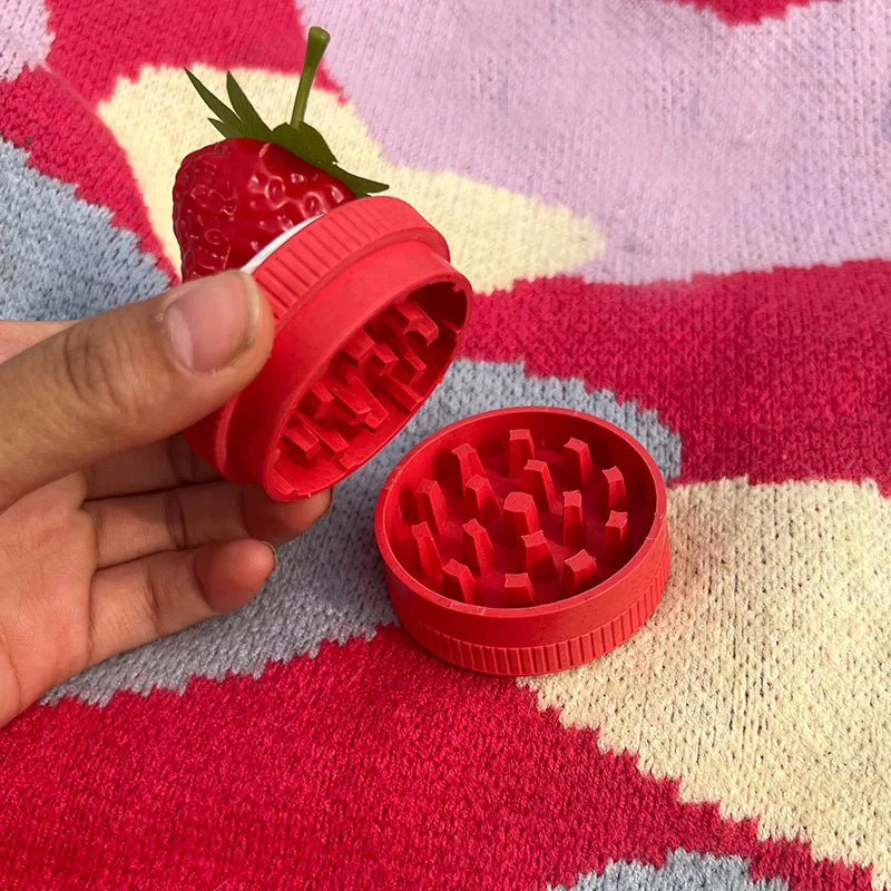 Strawberry/Cake Grinders